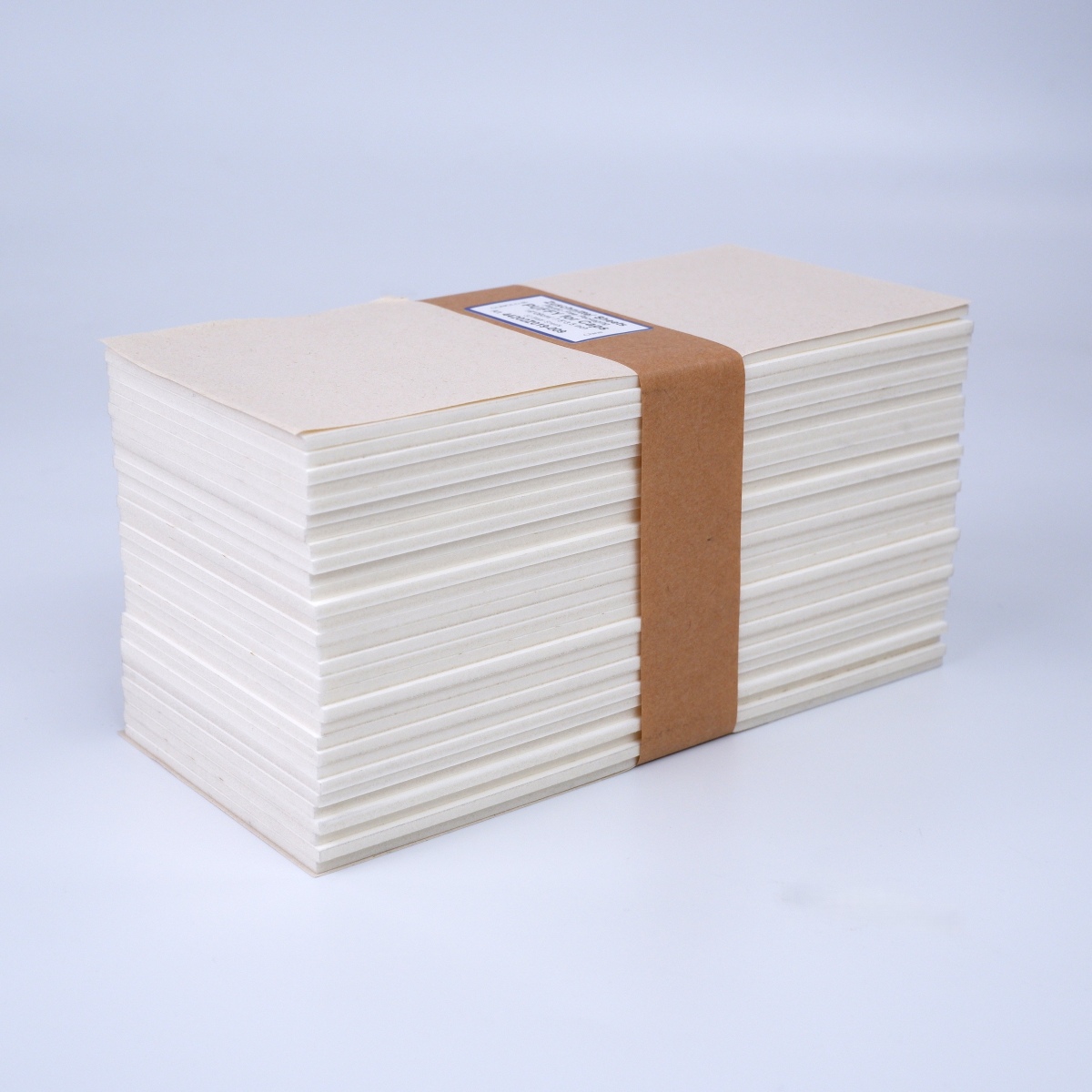 Pre-cuts for Caps - PUFFY PE 10
(hard) - 3 mm black, 19 x 9 cm, 30
sheets - Oeko-Tex certified
