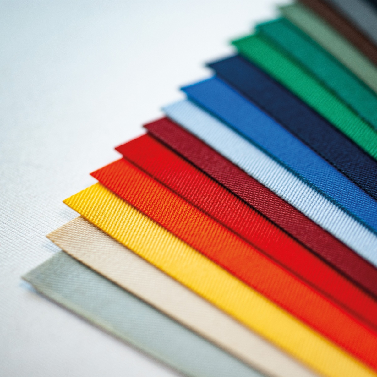 TWILLY - Twill Fabric with Nonwoven Coating
